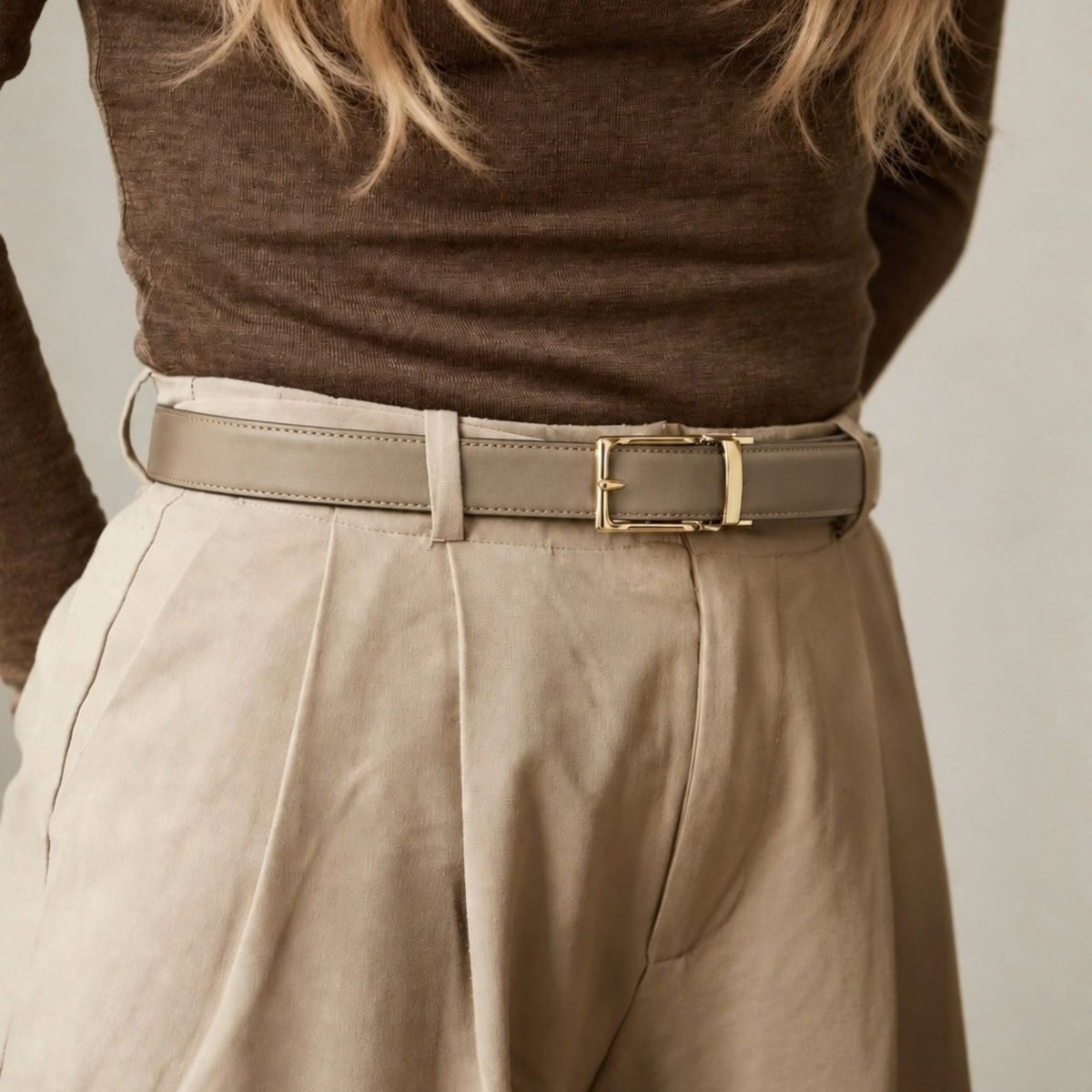 Premium Women's No-Hole Belt in Full-Grain Leather