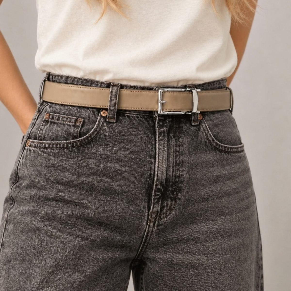 Premium Women's No-Hole Belt in Full-Grain Leather